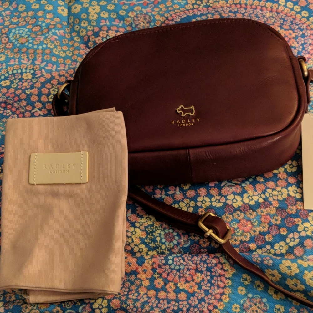 Crossbody purse
